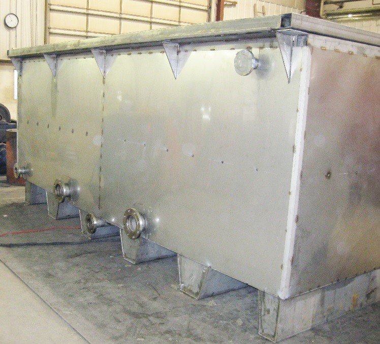 304 stainless steel rectangular tank with hinged lid, 3 inches of insulation and a stainless steel jacket